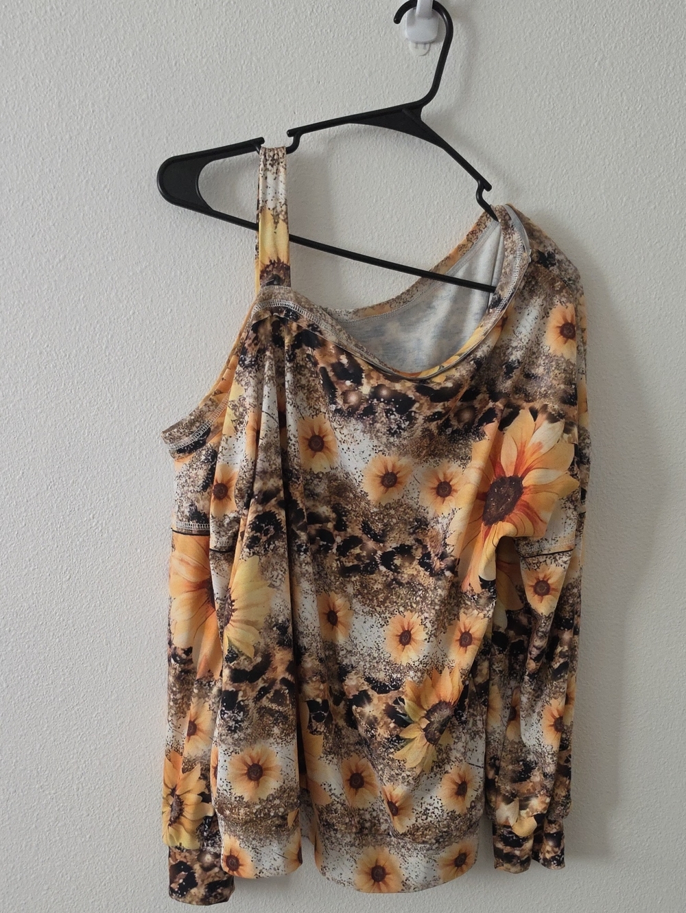 Floral Sunflower One-Shoulder Women's Top - Yellow